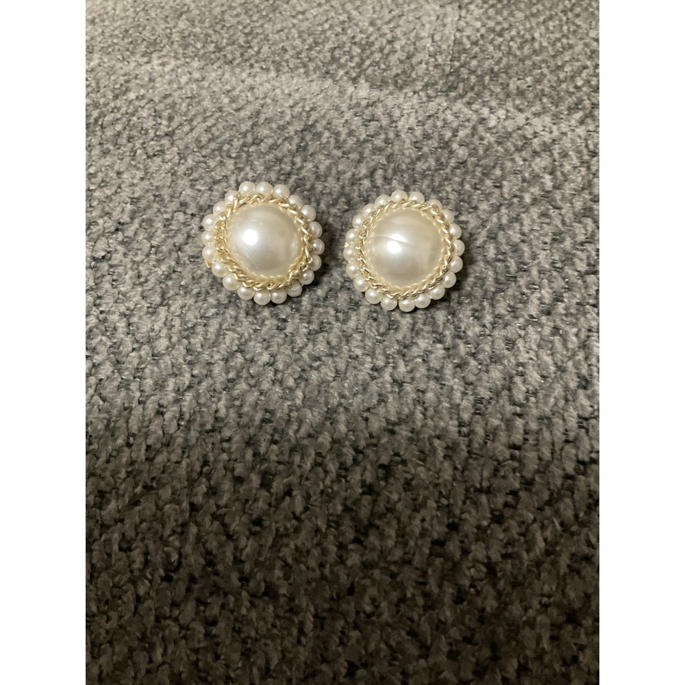 Vintage Gold Tone Cabochon Faux Pearl Clip Earrings Japan